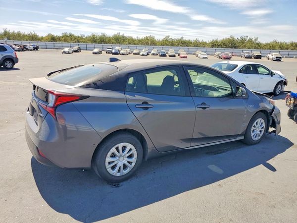 2022 TOYOTA PRIUS