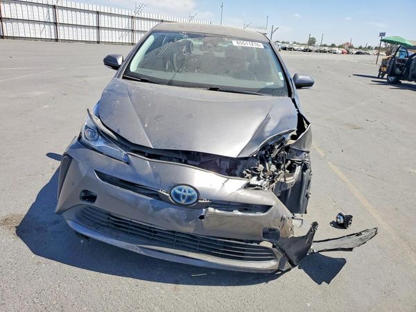 2022 TOYOTA PRIUS