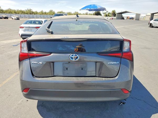 2022 TOYOTA PRIUS