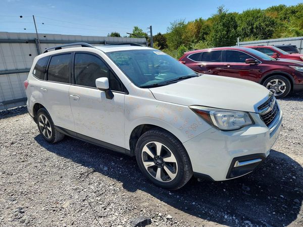 2018 SUBARU FORESTER