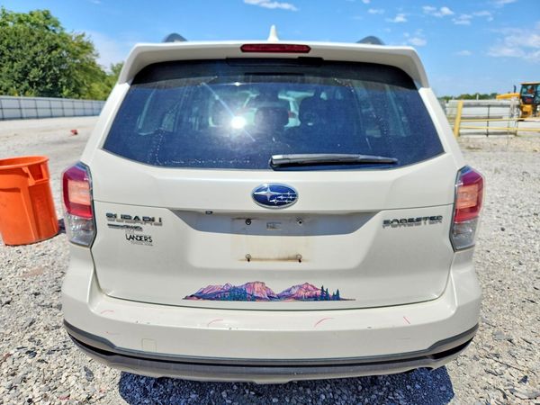 2018 SUBARU FORESTER