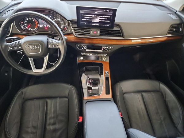 2021 AUDI Q5