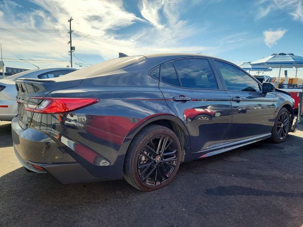 2026 TOYOTA CAMRY