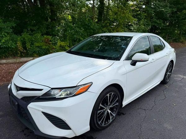 2020 TOYOTA CAMRY