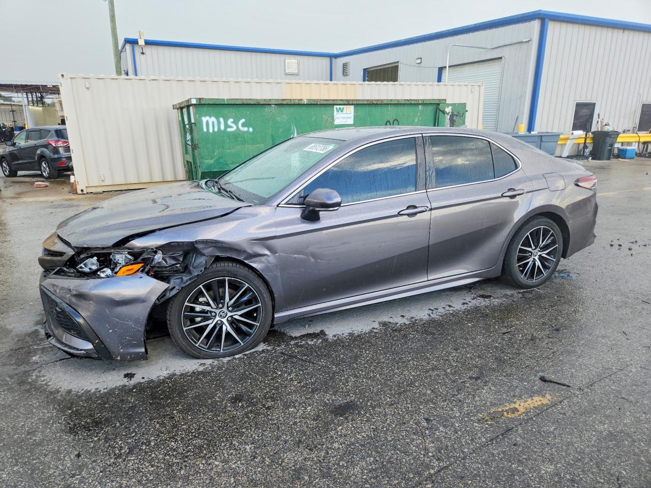 2024 TOYOTA CAMRY