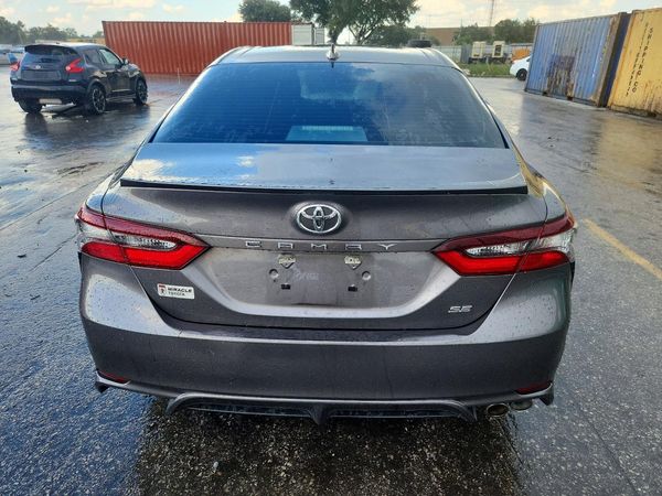2024 TOYOTA CAMRY
