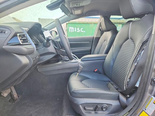 2024 TOYOTA CAMRY