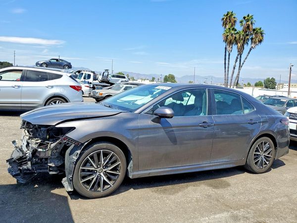 2021 TOYOTA CAMRY
