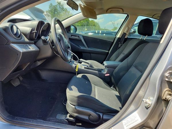 2013 MAZDA 3 Sport/GX
