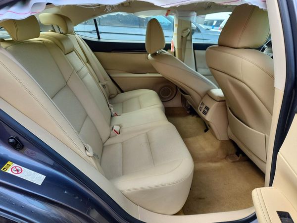 2014 LEXUS ES 350