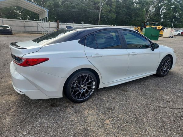 2025 TOYOTA CAMRY