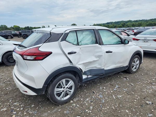 2023 NISSAN KICKS S