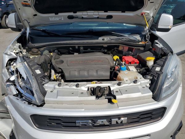 2021 RAM PROMASTER CITY SLT