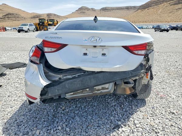 2016 HYUNDAI ELANTRA