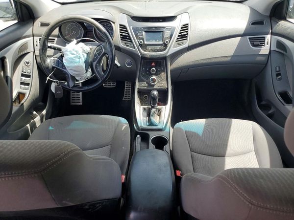 2016 HYUNDAI ELANTRA