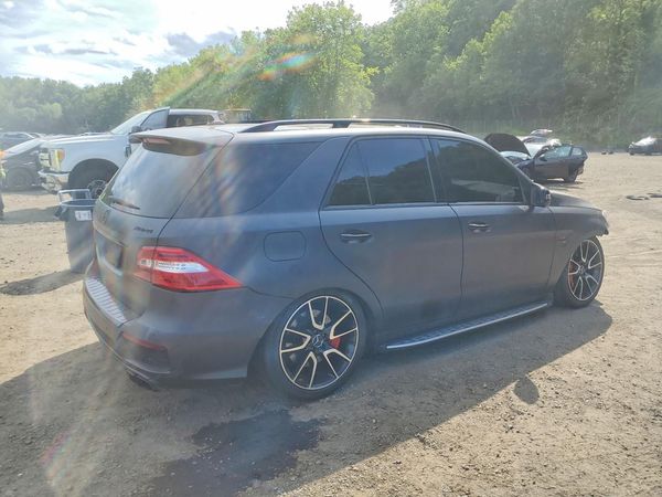 2015 MERCEDES-BENZ ML ML63 AMG 4-MATIC