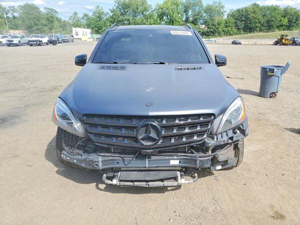 2015 MERCEDES-BENZ ML ML63 AMG 4-MATIC