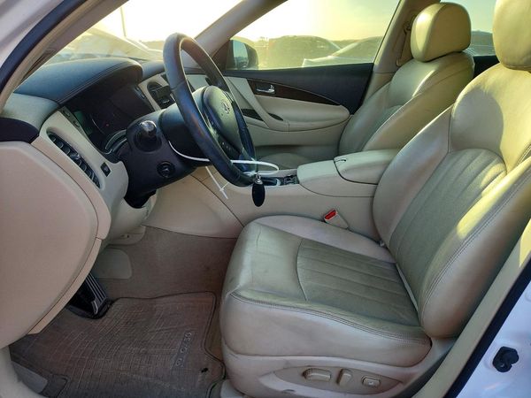 2016 INFINITI QX50