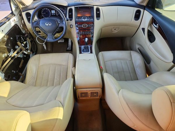 2016 INFINITI QX50
