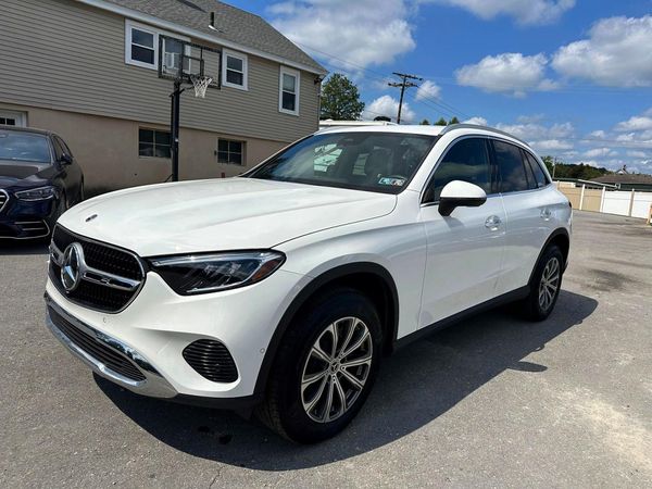 2024 MERCEDES-BENZ GLC