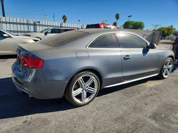 2013 AUDI S5 quattro Premium Plus
