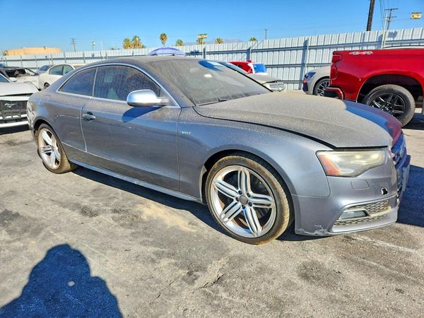 2013 AUDI S5 quattro Premium Plus