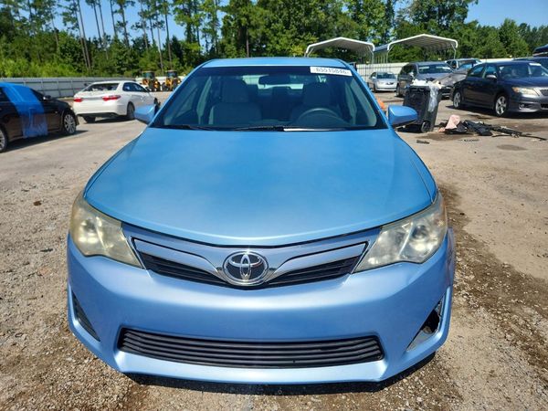 2012 TOYOTA CAMRY