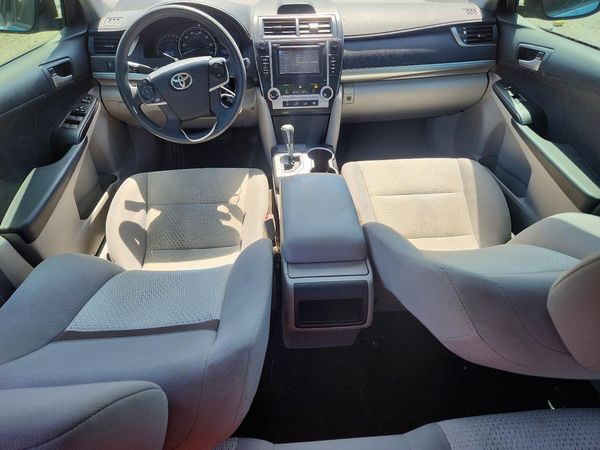 2012 TOYOTA CAMRY