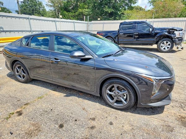 2026 KIA K4 LX, LXS
