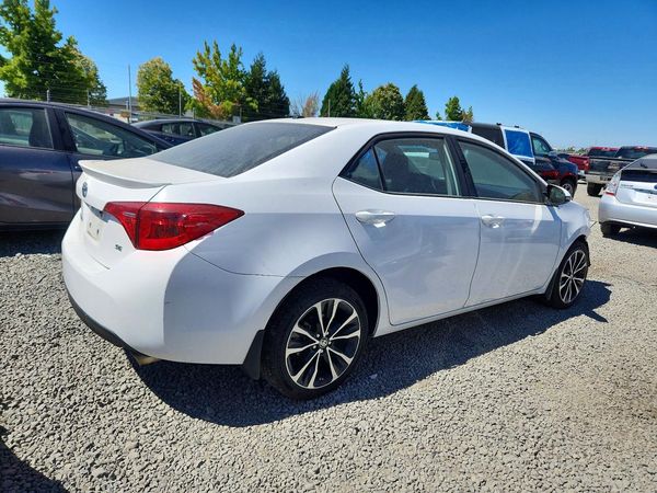 2017 TOYOTA COROLLA