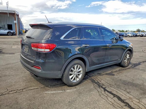 2017 KIA SORENTO