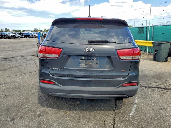 2017 KIA SORENTO