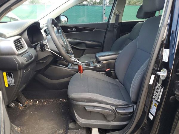 2017 KIA SORENTO