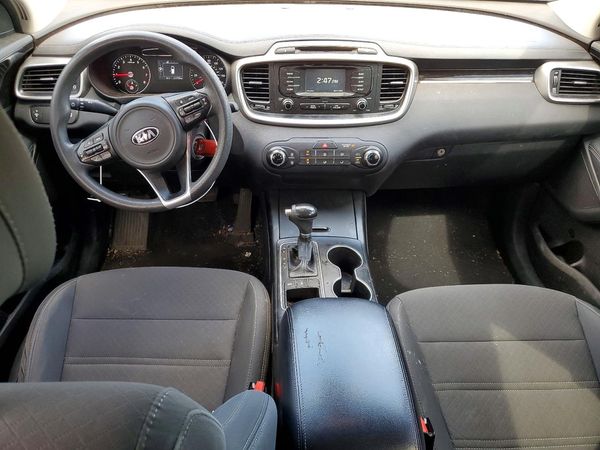 2017 KIA SORENTO
