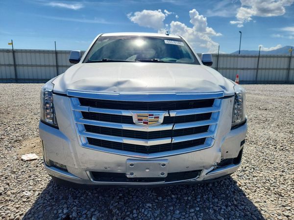 2016 CADILLAC ESCALADE