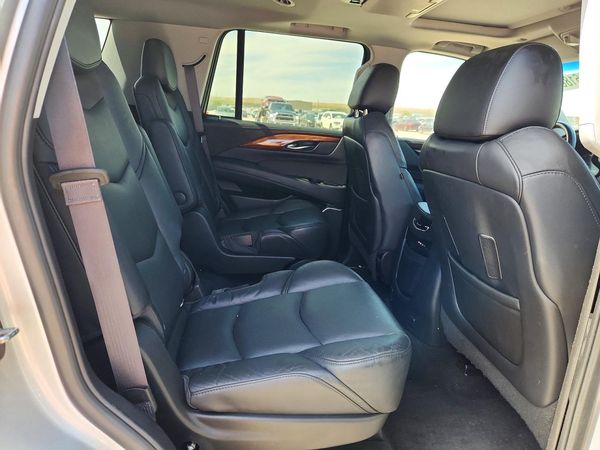 2016 CADILLAC ESCALADE
