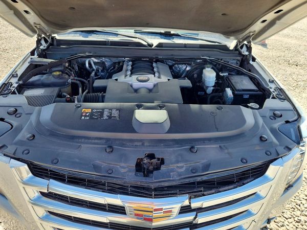 2016 CADILLAC ESCALADE