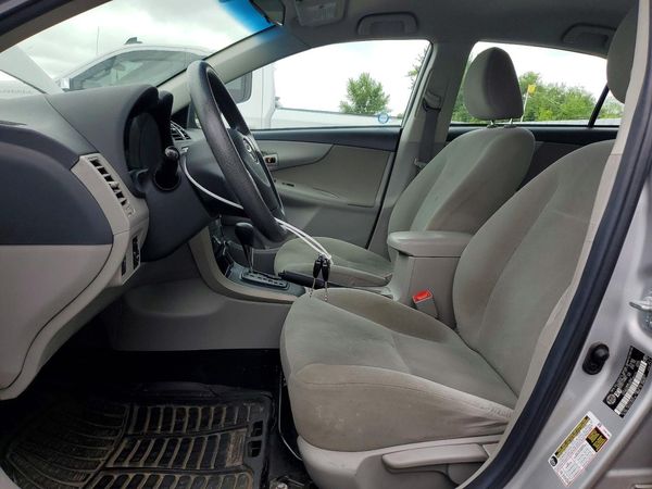 2012 TOYOTA COROLLA