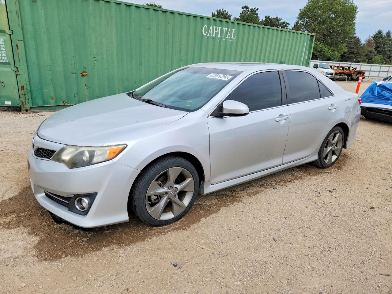 2014 TOYOTA CAMRY