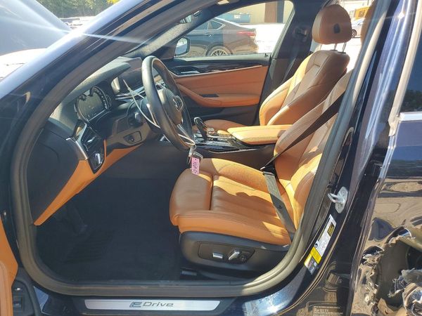 2019 BMW 530XE xDrive
