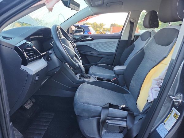 2022 VOLKSWAGEN TAOS S