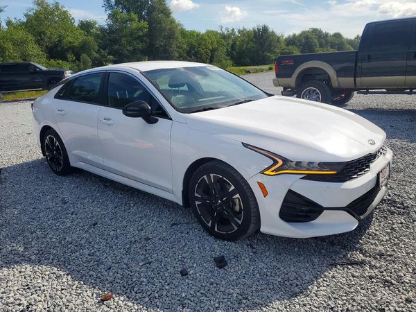 2021 KIA K5
