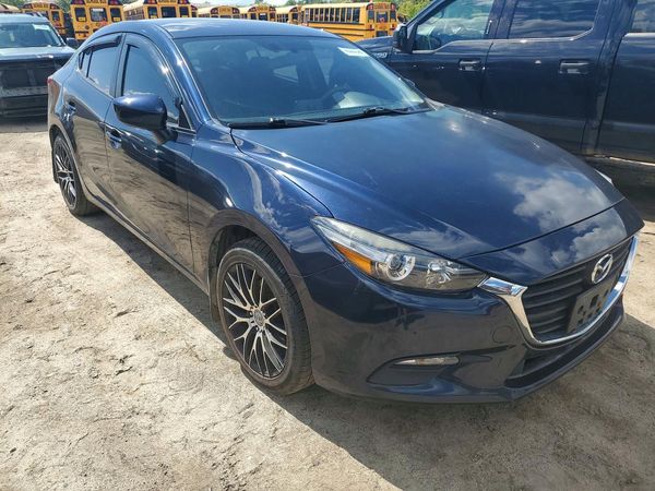 2017 MAZDA 3 Sport