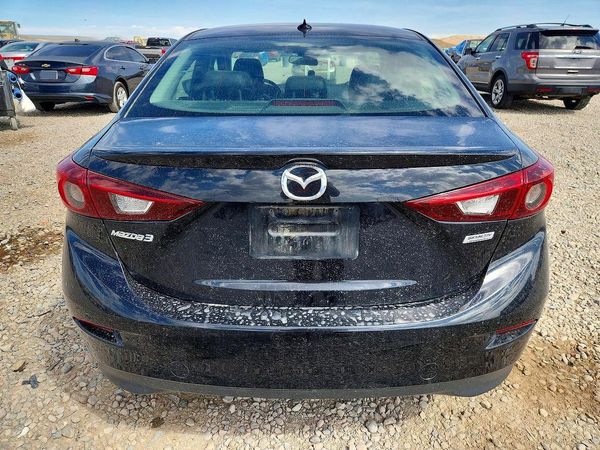 2018 MAZDA 3 Touring
