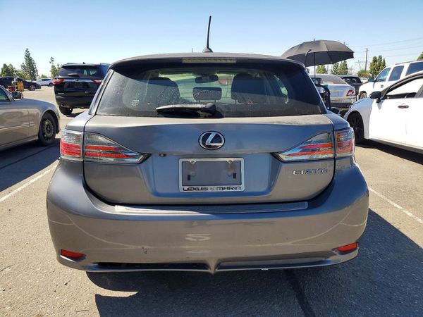 2013 LEXUS CT 200h