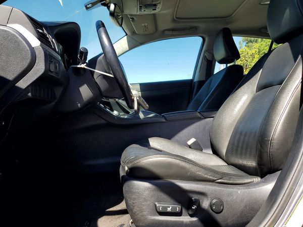 2013 LEXUS CT 200h