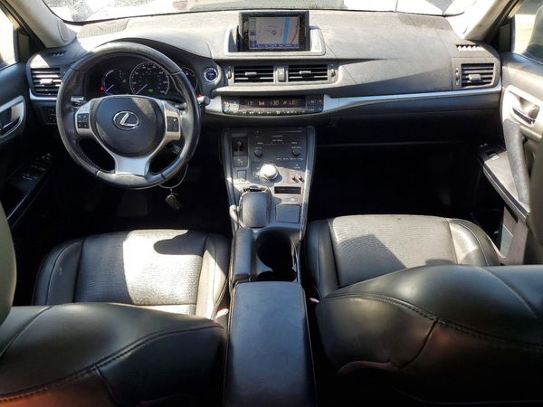 2013 LEXUS CT 200h