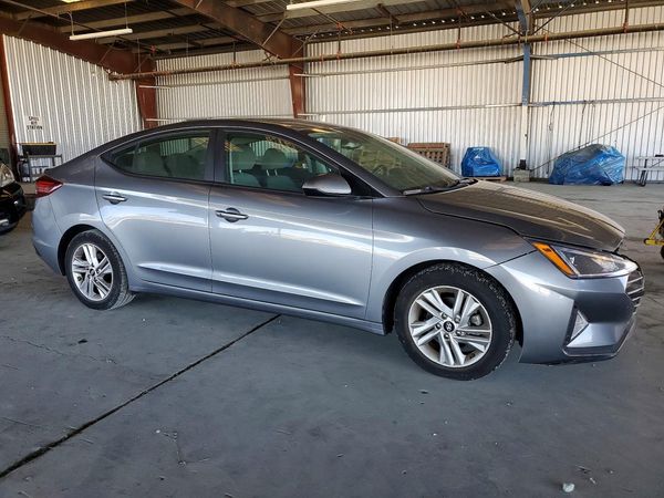 2019 HYUNDAI ELANTRA