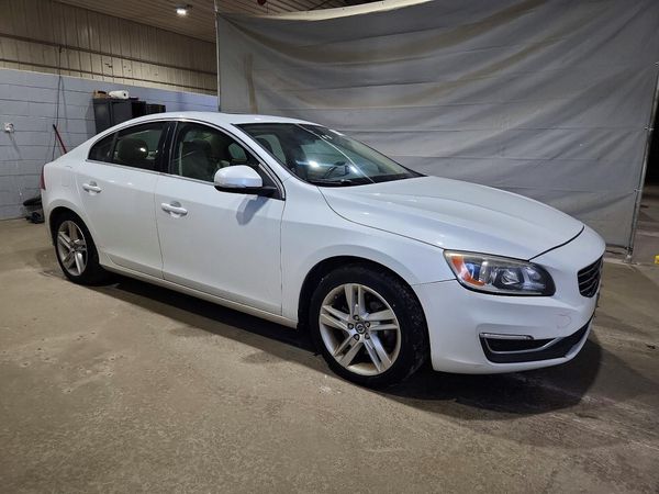 2014 VOLVO S60