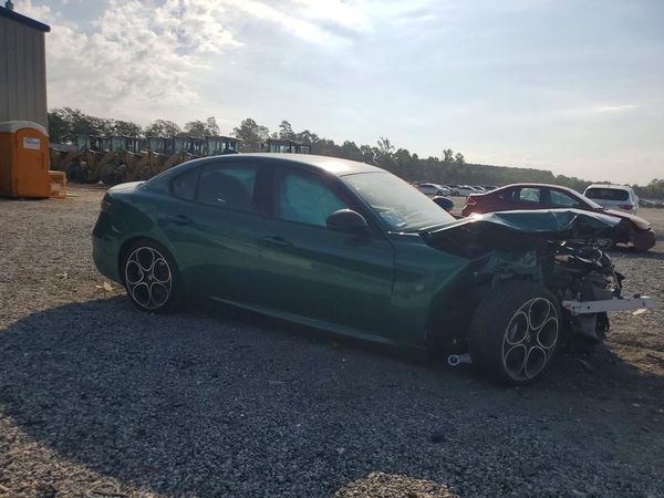 2025 ALFA ROMEO GIULIA — Passenger 3/4